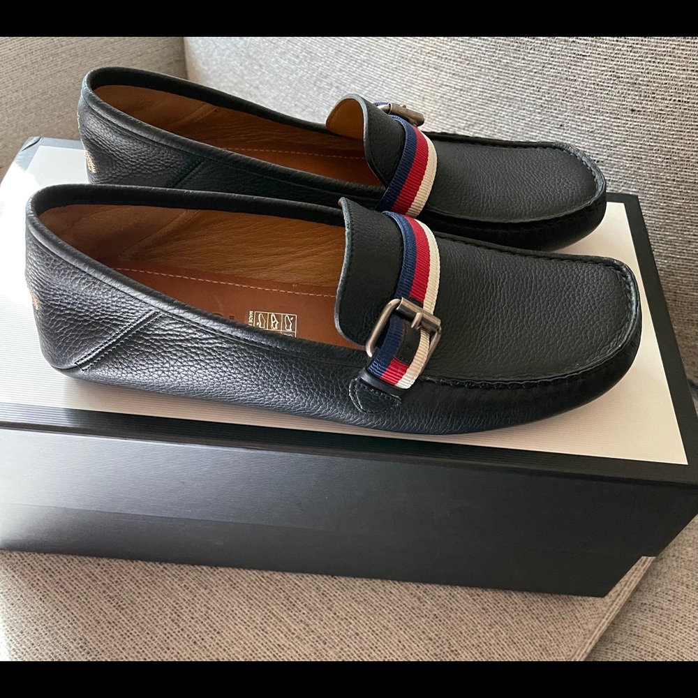 Gucci Men's Leather Sylvie Web Buckle Driver